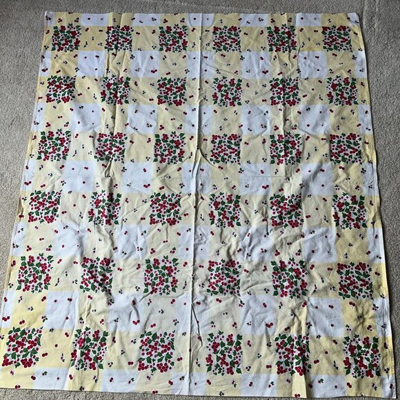 Vtg 40s Yellow Cherries Print Tablecloth Square Heavy Cotton 53x48 Floral Summer - Picture 1 of 6
